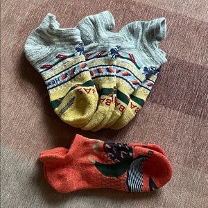 (4) NEW Bombas Colorful Fall Patterned Socks Set